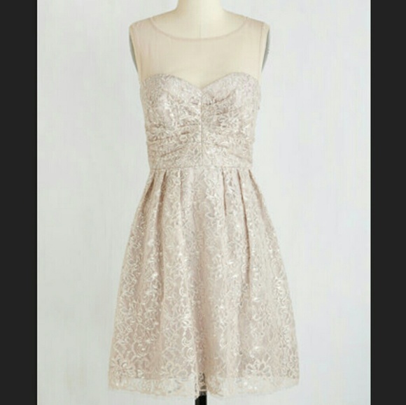 Modcloth Dresses & Skirts - NWT Modcloth Frost and Found Dress